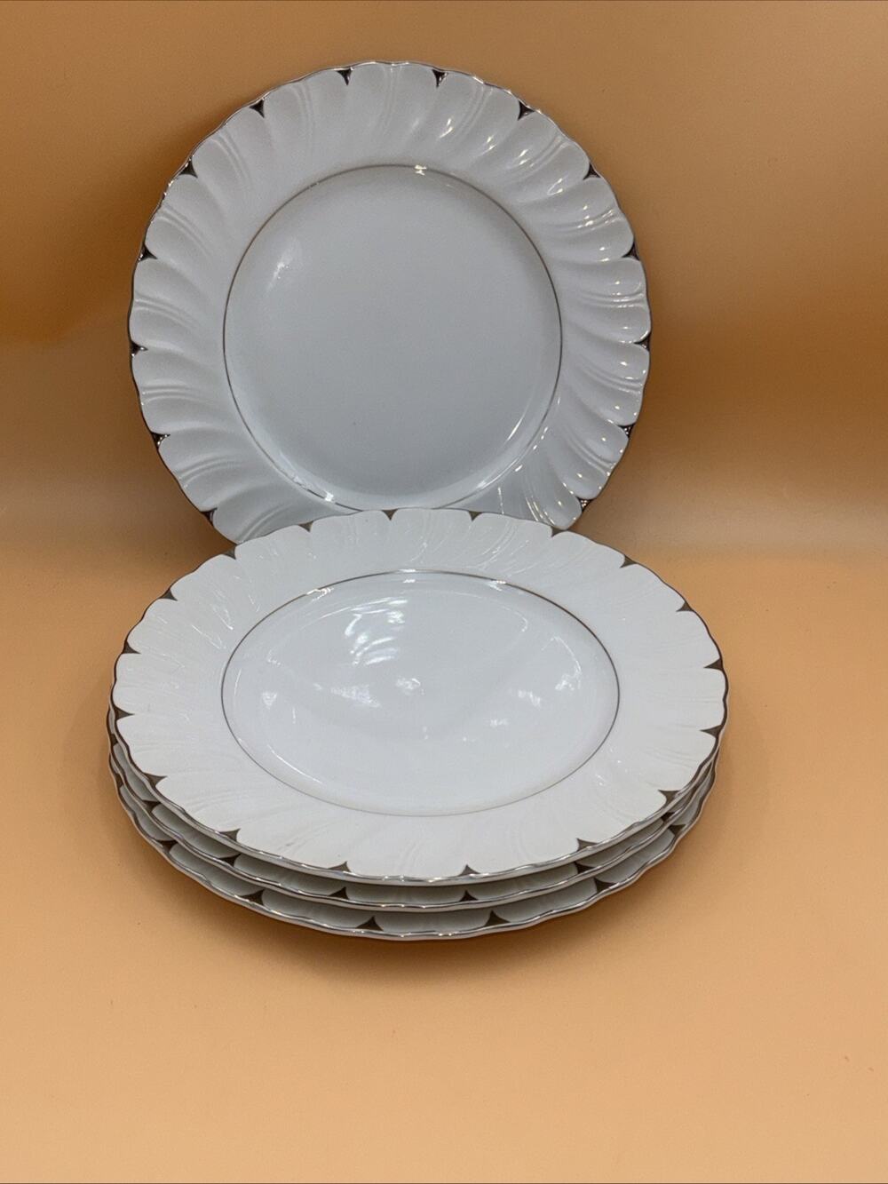 Set of 4-Vintage Salad Plates Harmony House Heirloom Fine China #3512, 10-1/2in